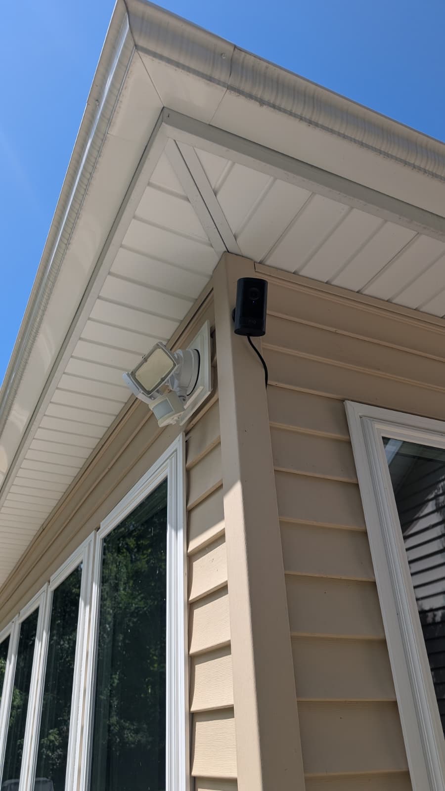 New outdoor ring camera.